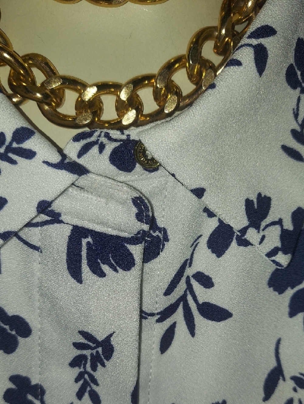 Calvin Klein White Top with Navy Floral Print - Picture 5 of 15